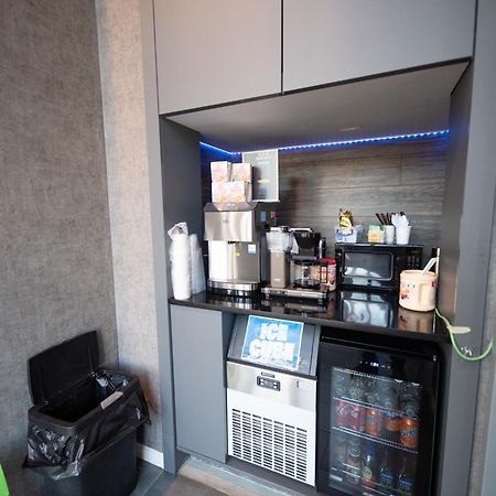 Flushing Garden Hotel Ню Йорк Екстериор снимка