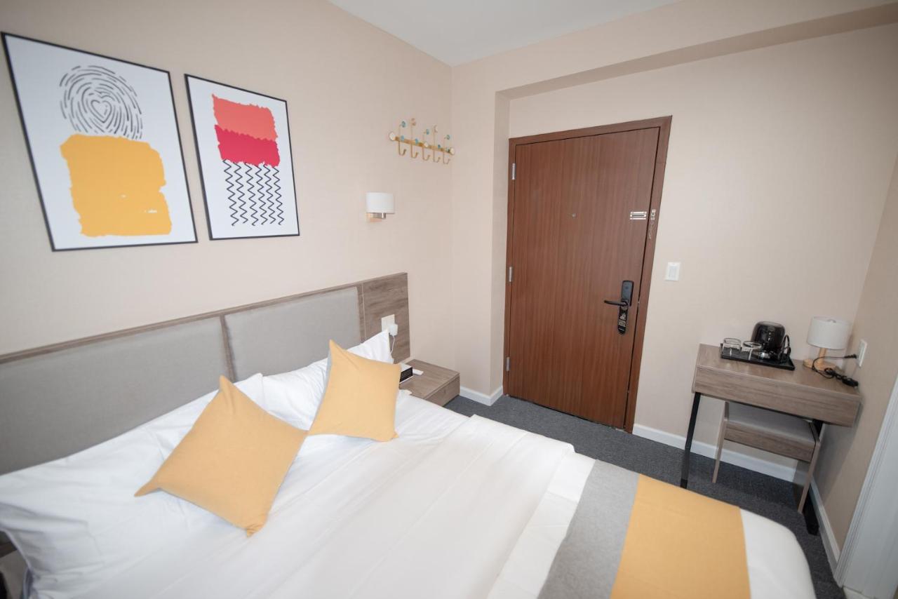 Flushing Garden Hotel Ню Йорк Екстериор снимка